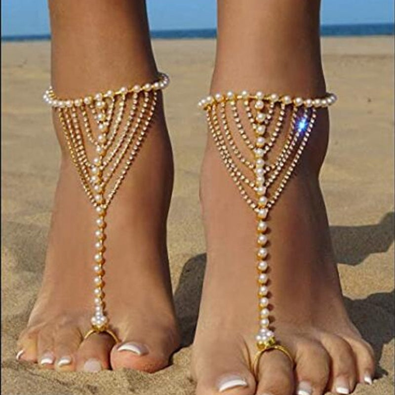 Ornements de pied de plage - Mode luxe avec chaîne à plusieurs couches, griffes diamantées, perles et pampilles.